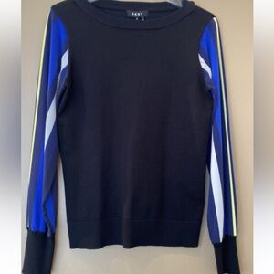 Dkny women’s top size M